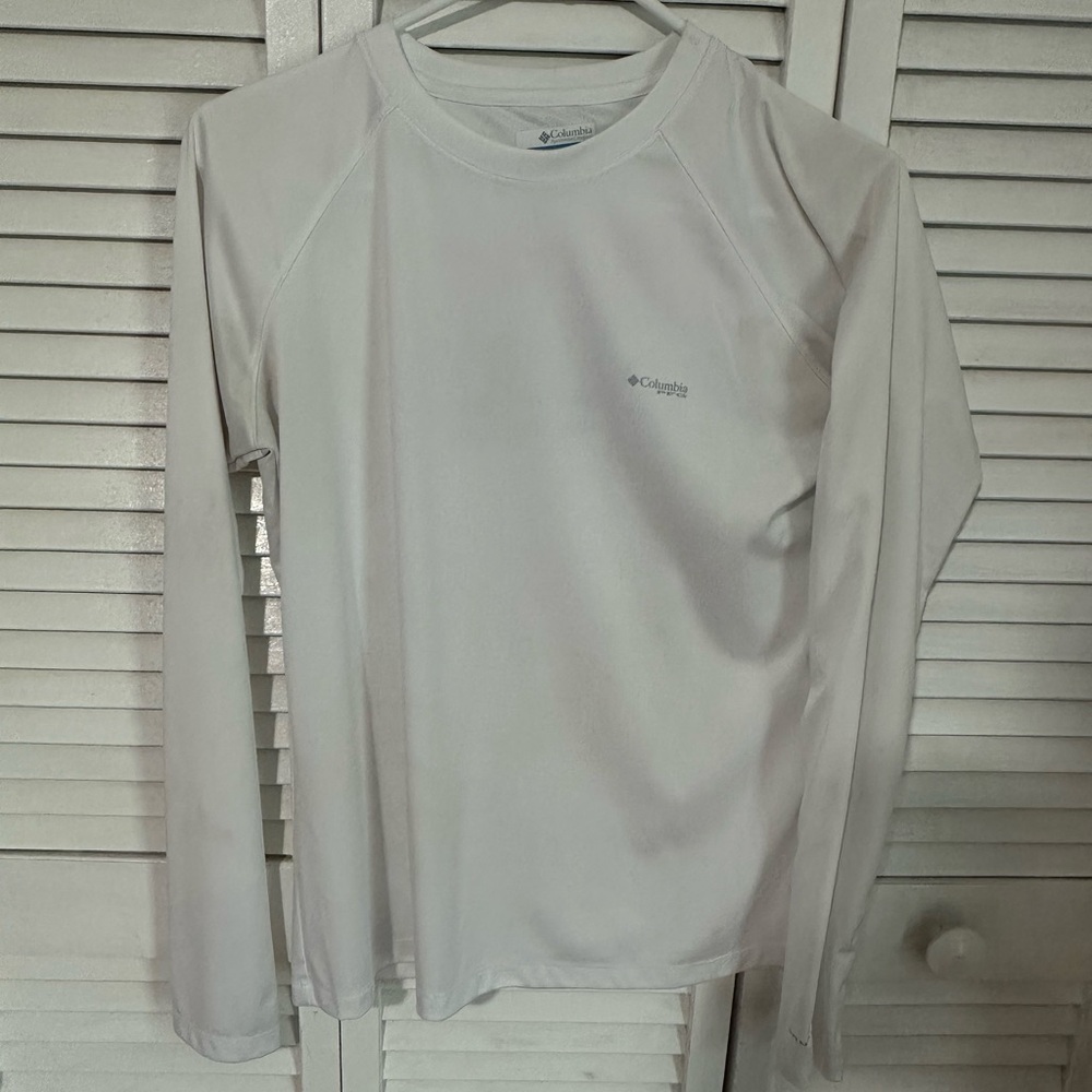 Columbia Classic White Crew Neck Shirt